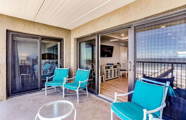 Fully Remodeled Condo with Atlantic Ocean View and Access to Private Fishing Pier by RedAwning - Foto 56