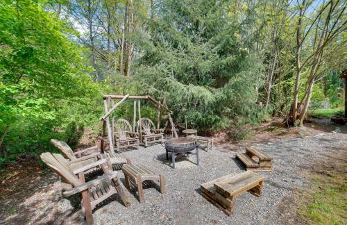'Moose Lodge' Cabin w/ Entertainment Gazebo! - Foto 36