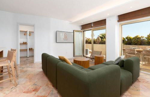 The Marbella Beachfront Gem - Photo 16