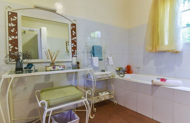 Bushwillow Spacious Cottage for 2 People With Private Garden Access! - Foto 4