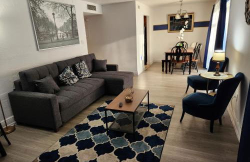 Beautiful 2-Bedroom Condo Near Universal and other Orlando Attractions, King Bed & Wi-Fi - Foto 4