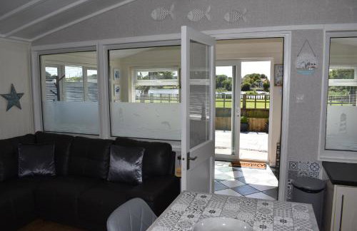 Monty's Retreat - Photo 6