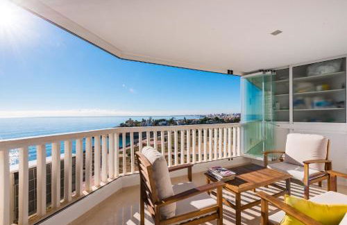 Luxurious 1st Line Top-floor Apartment With Direct Sea Access - Photo 8