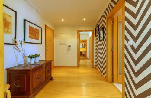 Carcavelos Beach - Photo 10