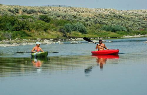 New Listing! River Front! - Foto 22