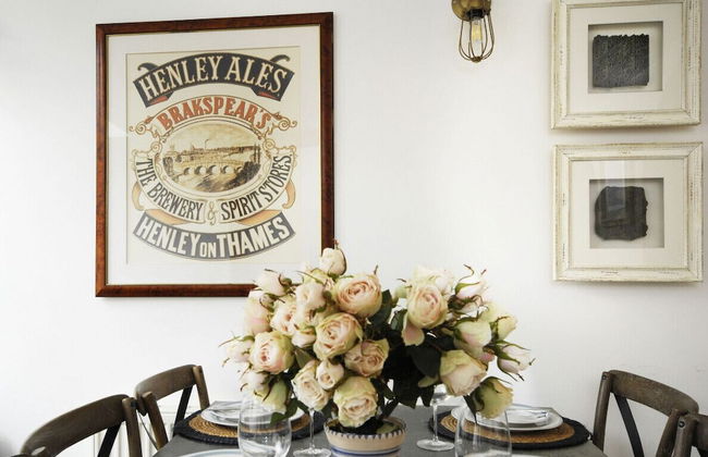 Dolls House - Luxury Townhouse - From 400 Per Night - Photo 74