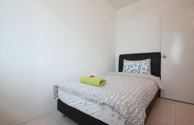 Shamrock Beach Villas 9 - Photo 4