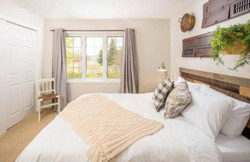 Urban Farmstead Family Retreat - Game Barn - Foto 9