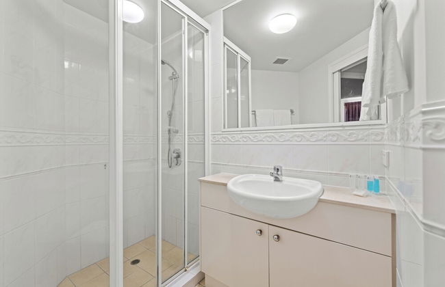 The Oasis Apartments - Photo 34