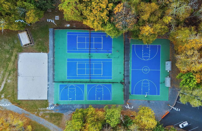 Pirate-themed Lakefront Home w/ Kayaks, Game Room, Views & Hidden Treasure Hunt - Foto 44