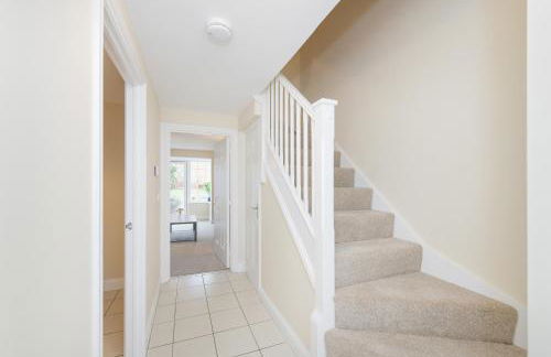 Stunning Garden House with Free WIFI and Parking - Foto 19