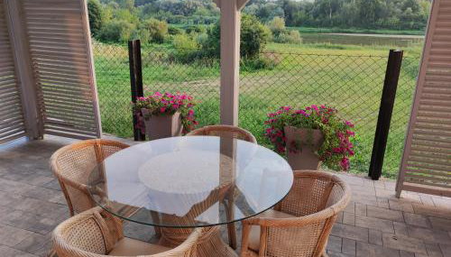 Tonkielek - Domek z Jacuzzi Nad Rzeką Bug - Foto 2, Garden view