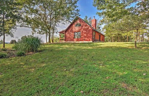 Hillside Cabin on 43 Acres with Private Lake and View! - Foto 20