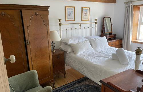 Buttercup Cottage, located in the gateway to Eden! - Photo 13