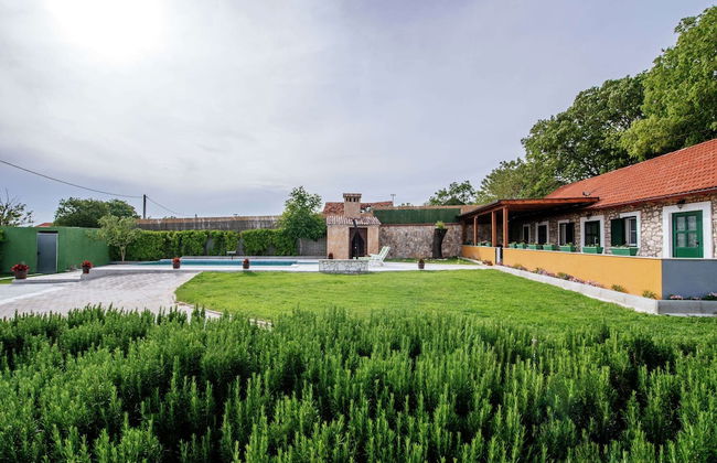 Lovely Holiday Home With Private Infinity Pool - Foto 35