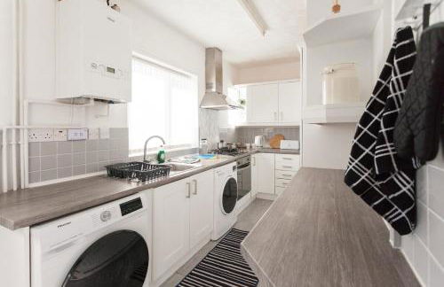 Warrington House, driveway parking & WiFi! - Foto 11