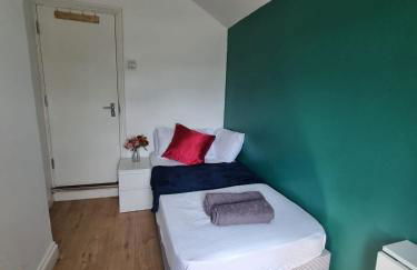 Amazing 4 bed house in Kingston - Foto 10