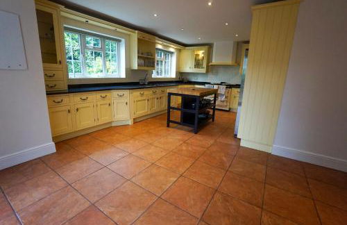 Stunning 7-Bed Home in Lichfield - Foto 19