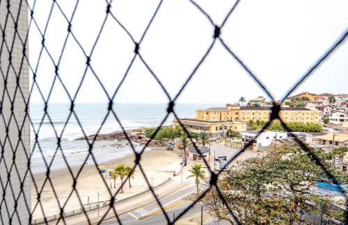 APARTAMENTO, ATÉ 4 PESSOAS,20 Metros da PRAIA do SONHO, PÉ NA AREIA,100 MB WI-FI - Foto 10