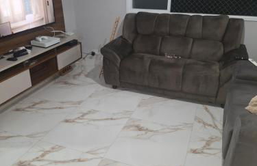 Apartamento com Estacionamento, Wi-Fi, Ar condicionado a 300 metros da Praia da Enseada no Guarujá. - Foto 46