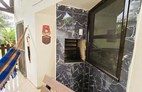 Chalé Aconchegante em Condomínio no Centro - Foto 47