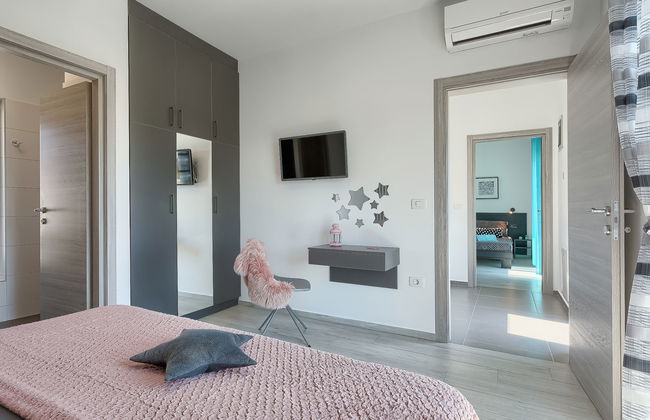 Ella Premantura - Foto 22