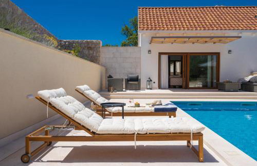 Unique Villa Pietra with heated private pool - Foto 13