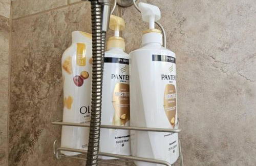 Cliff Views - Hot Tub - SUPs - Boat Parking - Sleeps 16 - Foto 25