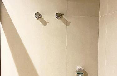 Consolacao GREY BOX - Studio de Luxo no Centro - Ar Condicionado - Cama Queen - Maquina de Lavar - Prox Metrô- Cozinha Completa - Wifi 500mbps - 7 andar - Foto 14