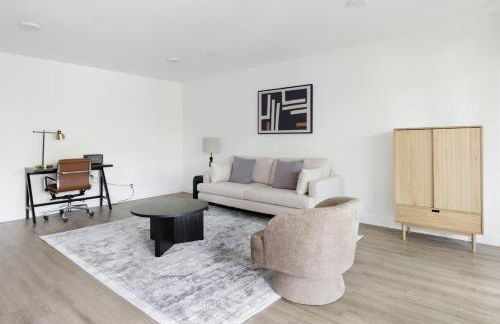 Blueground Cupertino pool nr Memorial Park SFO-1975 - Foto 3