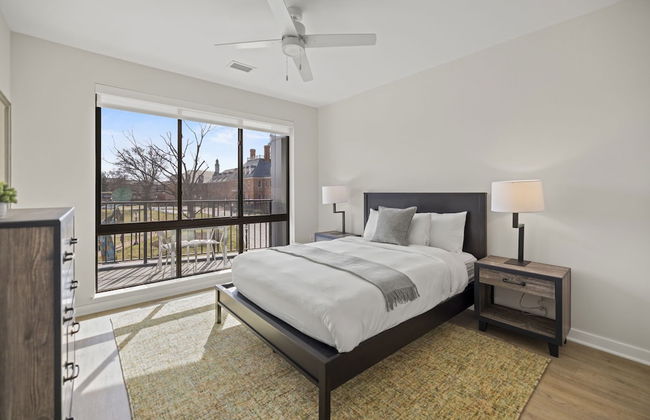 Placemakr Cathedral Heights - Photo 48