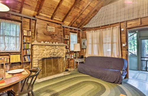 Southold Cottage with Patio and Grill - Walk to Beach! - Foto 6