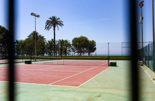 Florazar II Sea Front Apartment Cullera - Photo 49