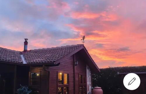 "Pequeño Paraiso" Cabaña con Jacuzzi y piscina privada - Foto 24