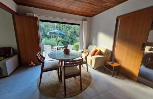 Chalé da Cachoeira - Cachoeira particular dentro da hospedagem - Foto 35