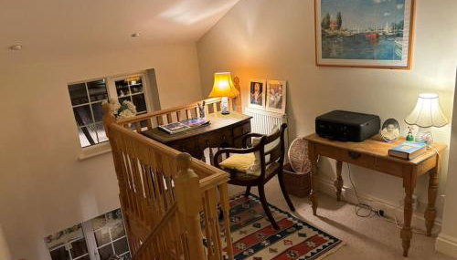 Spacious 4 bed family home near coast - Foto 2