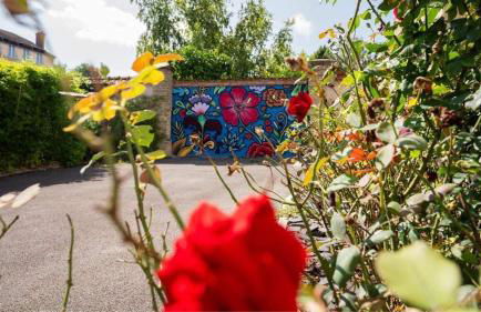 Bright villa floor with terrace and garden - Foto 4