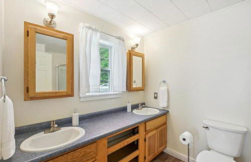 Charming and Scenic Gouldsboro Getaway with Patio! - Foto 18