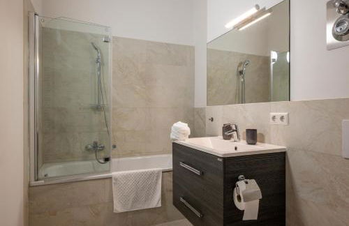 SweetHome - Luxus pur - große Küche, Terrasse, Stellplatz, WiFi - Foto 22