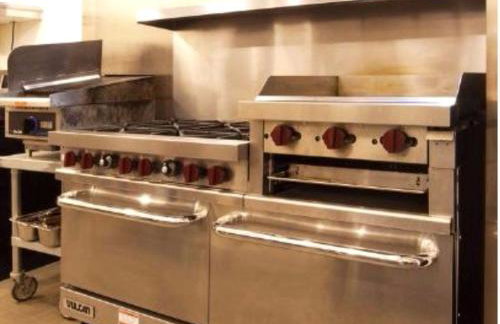 Spacious Vacation Rental for Groups or Events with Sauna and Hot Tub in Athol, Idaho - Photo 8