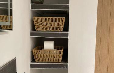 Upsall Warren Cottage - Photo 8