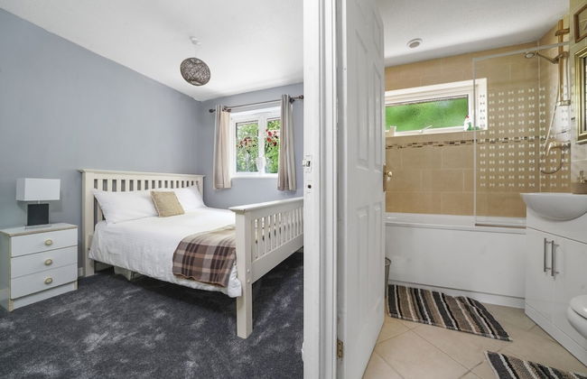 House - Sleeps 8 & On-site Parking - Foto 7