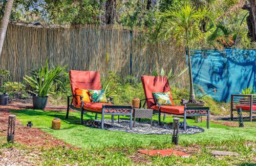 Artful Home Near Design District - Photo 28