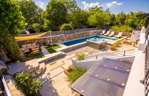 Villa Hrustika - heated pool, jacuzzi & sauna - Foto 4