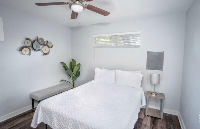 Remodeled Historic 1BR 1BA House Near Downtown - Foto 5