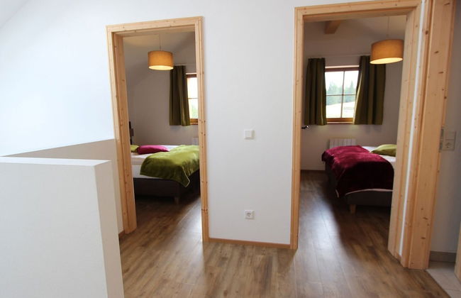 Cozy Chalet in Weisspriach With Terrace - Photo 2