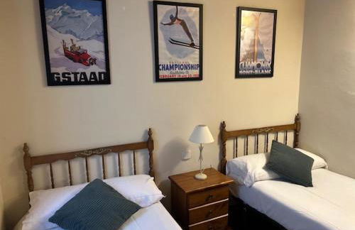 Era Caseta - UNHA - Foto 24