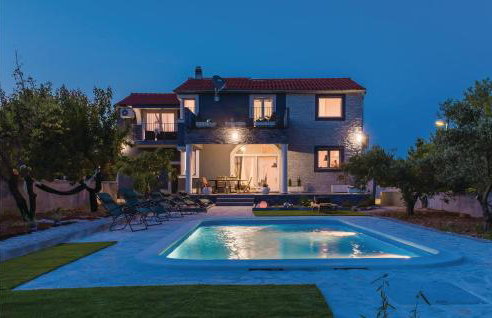 Four-Bedroom Holiday Home In Skradin-Dubavice - Foto 6