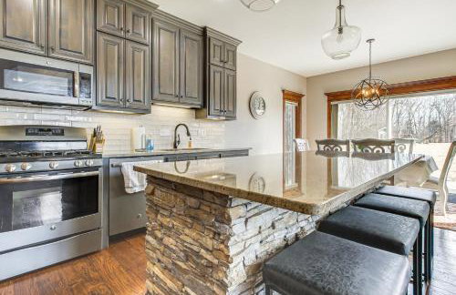 8 Mi to Lambeau Field Family Home in De Pere! - Foto 5