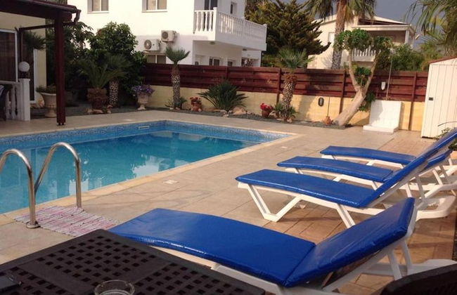 Carolyn Villa , Ayia Napa - Foto 16